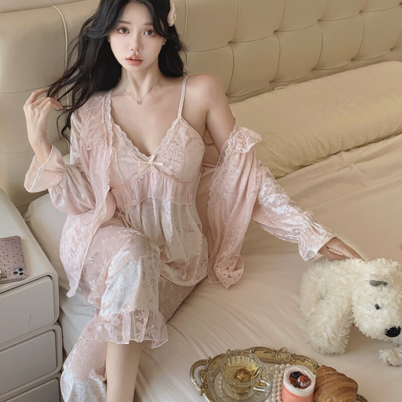 Golden Velvet Pajamas Women's Winter New Sexy Lace Sling Trousers Nightgown Three-piece Set with Chest Pad Home Clothes Golden Velvet Pajamas Women's Winter New Sexy Lace Sling Trousers Nightgown Three-piece Set with Chest Pad Home Clothes