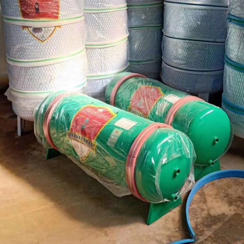 Acero al carbono esmalte tanque de presión doméstico totalmente automático sin torre suministrador de agua de planta de cultivo tanque de agua presurizado bomba de agua Otros