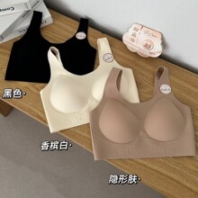 ���������޺۷۵�Һ����Ů5002����Ĩ���˶��⴩�ڴ�ľ�£����