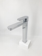 ��ƽ�ż���ԡ ̨����������ͷ ���ѵ��׵������Ӹ���ͷ31345