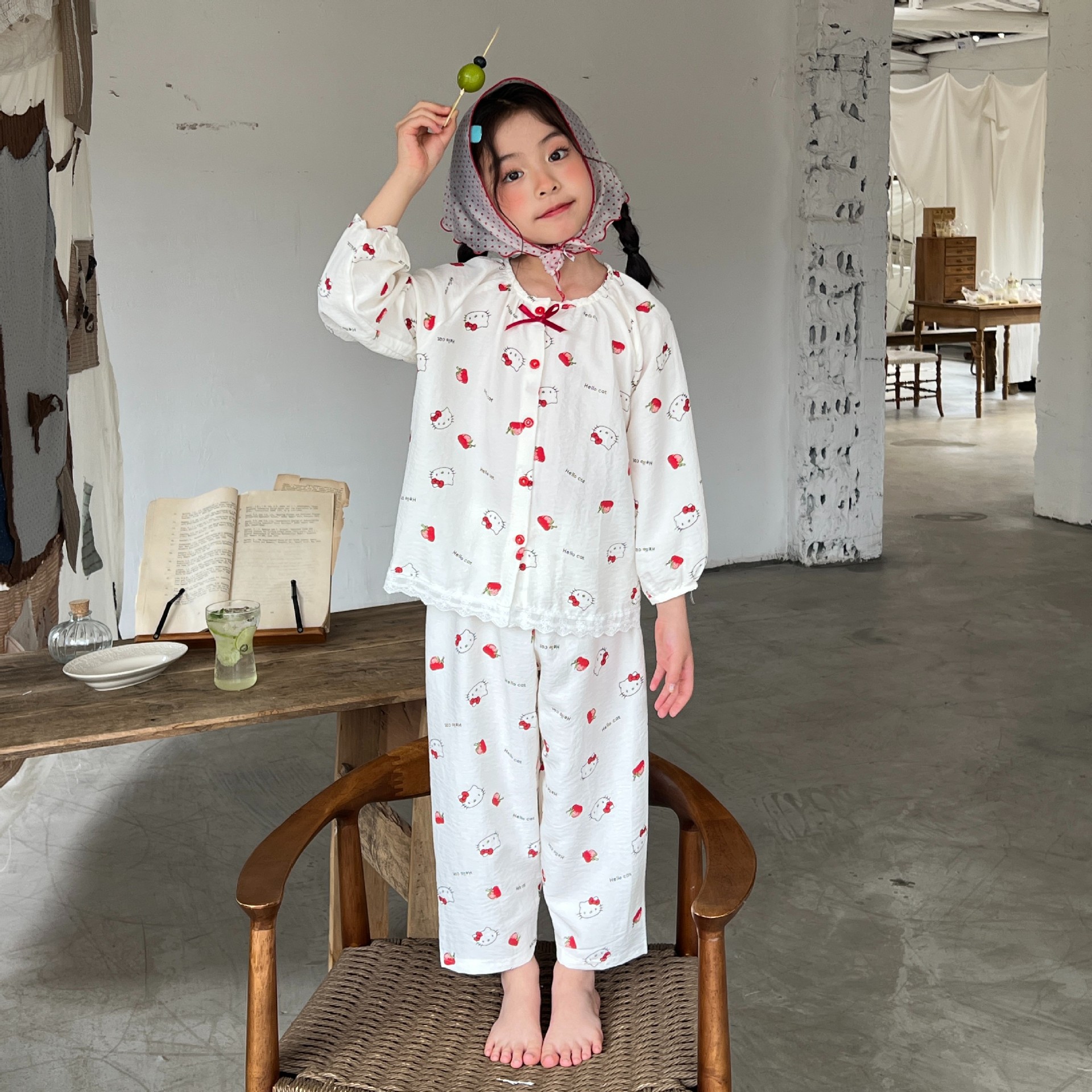 Primavera y verano ropa de aire acondicionado para niños niñas lindas pijamas de encaje niños grandes dibujos animados tiempo suelto ropa de algodón para el hogar image 7