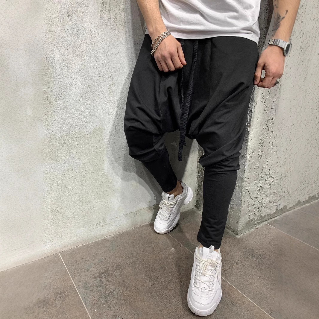 2022 de los nuevos hombres hip hop moda Pantalones europeos y americanos flojos color sólido flacos calle deportes casual harem
