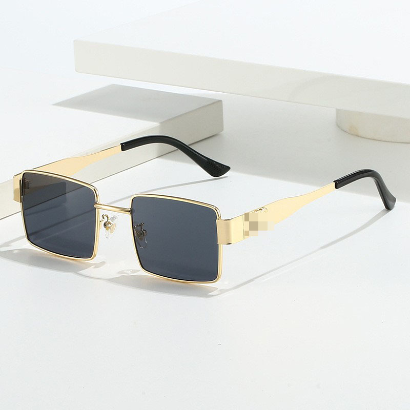 Fashionable retro travel square trend sunglasses for men and women…