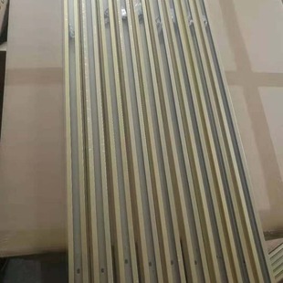 ��ɫ��܉�l܉�������^���~ɫ�����������bչ�d�ڰ׽�ɫ�l�������