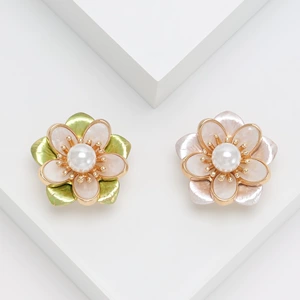 Korean Style Exquisite Simple Enamel Oil Dropping Camellia Brooch Alloy ins Style Jewelry Elegant Fashion Dress Pin