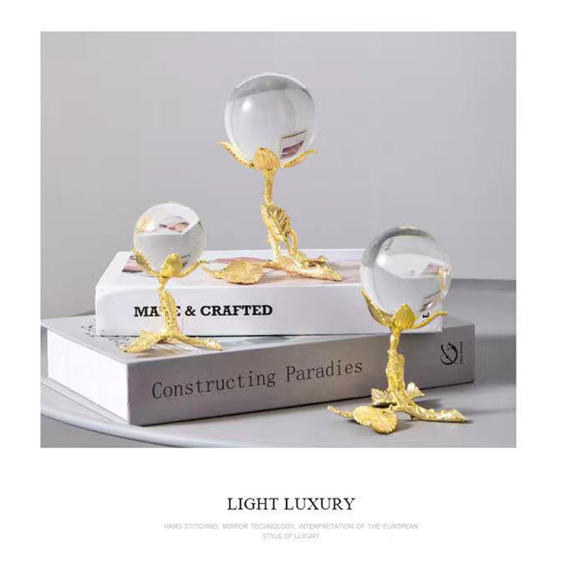 玫瑰花水晶球摆件