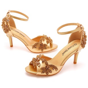 7�����~��߸���Ь�\��һ�ֿێ���a�A�^�߸�Ь��ɫˮ荼�����Ь