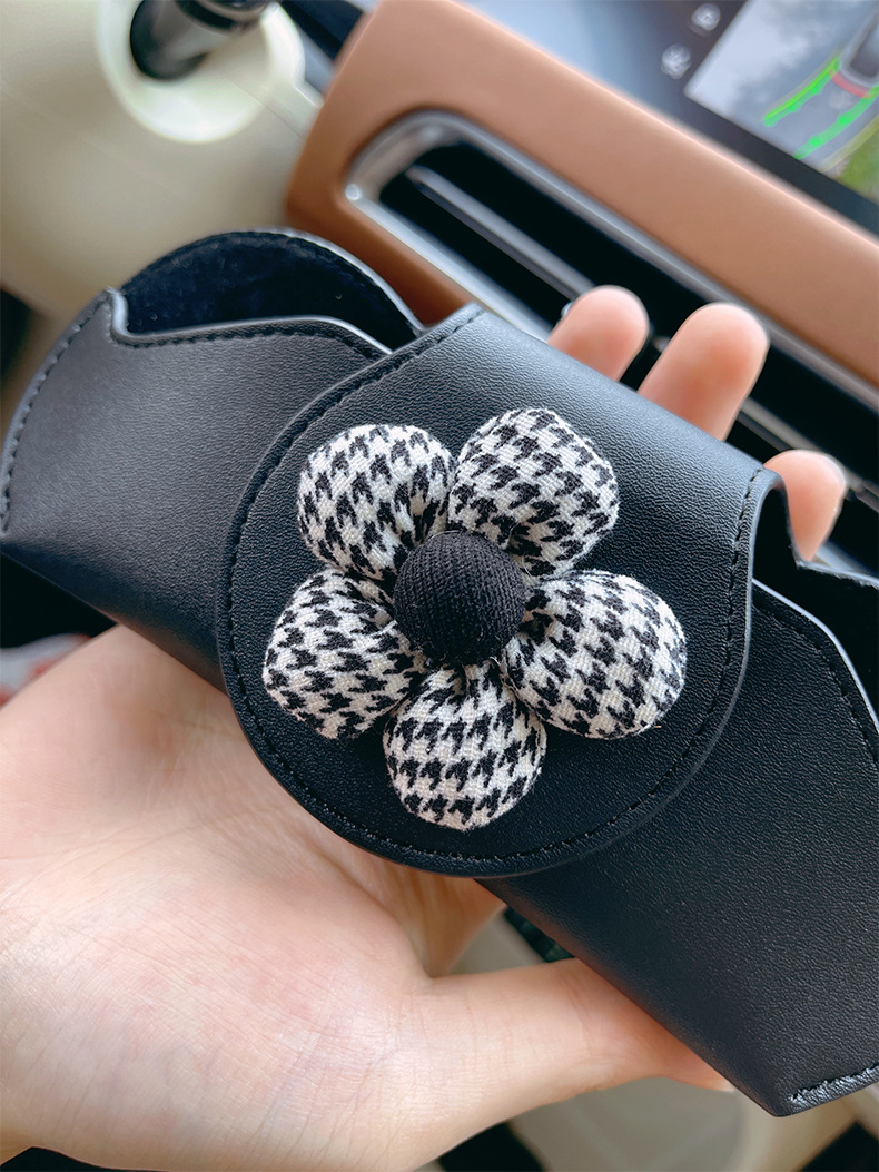 Car sun visor sunglasses box bracket car sunglasses storage clip car supplies complete car glasses clip