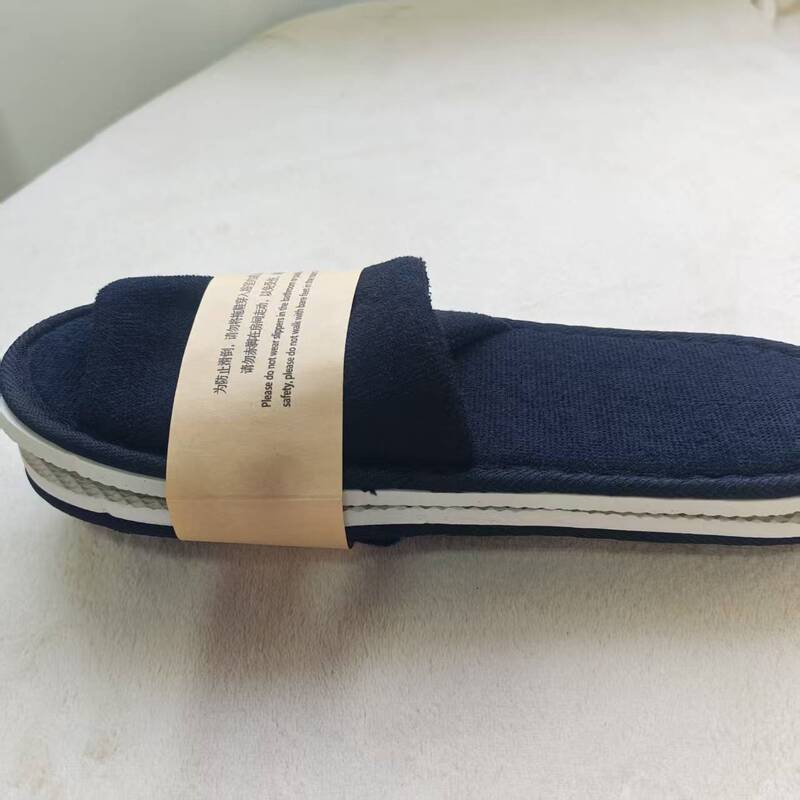 Hotel, Inn, and Spa-Specific Summer Half-Covered Cut Velvet Thick-Soled Non-Slip Black Disposable Towel Slippers Hotel, Inn, and Spa-Specific Summer Half-Covered Cut Velvet Thick-Soled Non-Slip Black Disposable Towel Slippers
