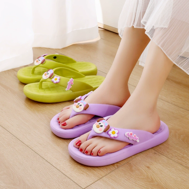 Милые женские шлепанцы, летняя обувь для улицы, нескользящие, модные пляжные сандалии на толстой подошве для женщин, 2025