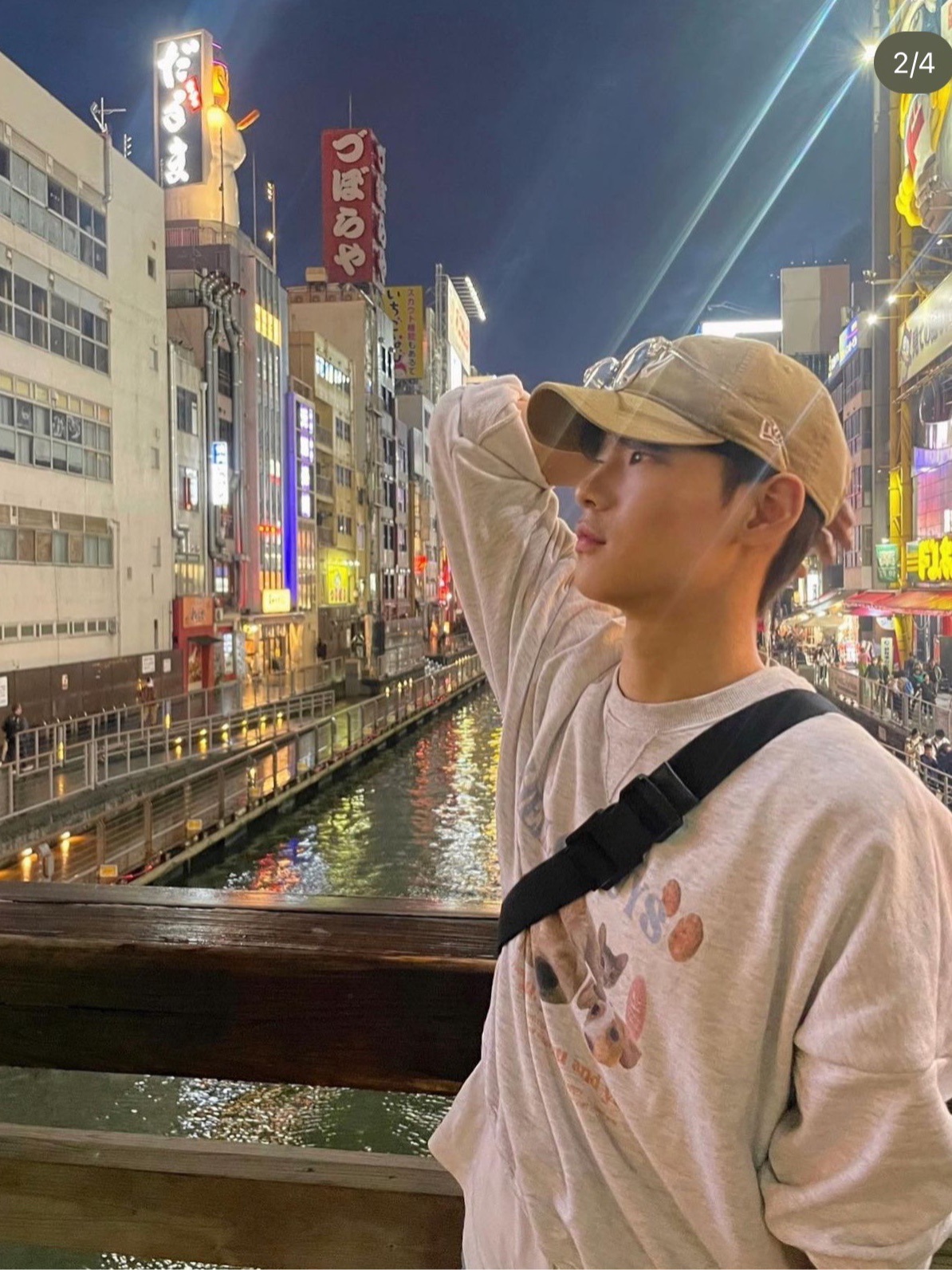 (QIQI) 소그룹 개 수리 고양이의 한국어 버전 귀여운 승무원 목 긴 소매 캐주얼 느슨한 남성과 여성의 테리 스웨터