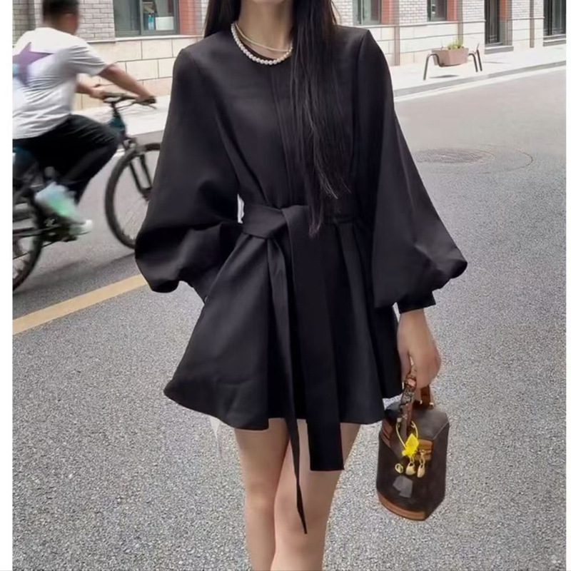Korean-Style Solid Color Round-Neck Tie-Waist Puff Sleeve Trench Coat for Petite Figures, Early Autumn Elegant Mid-Length Trench Coat