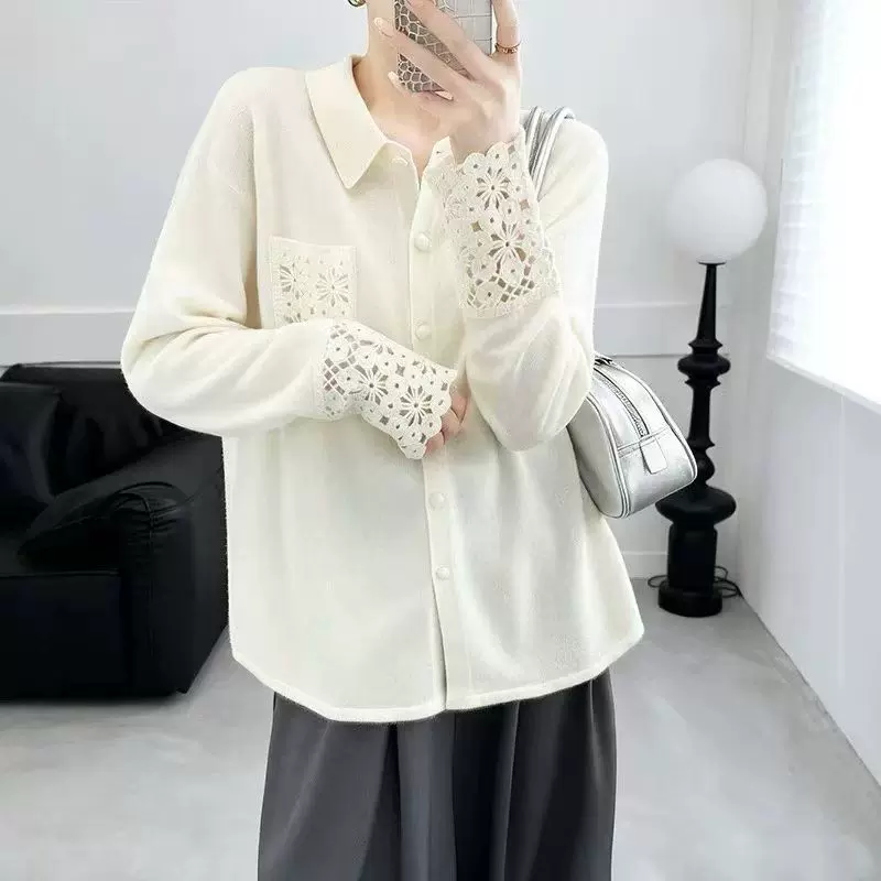 秋冬新款气质精纺羊毛衫女设计感镂空拼接长袖翻领针织衫宽松毛衣