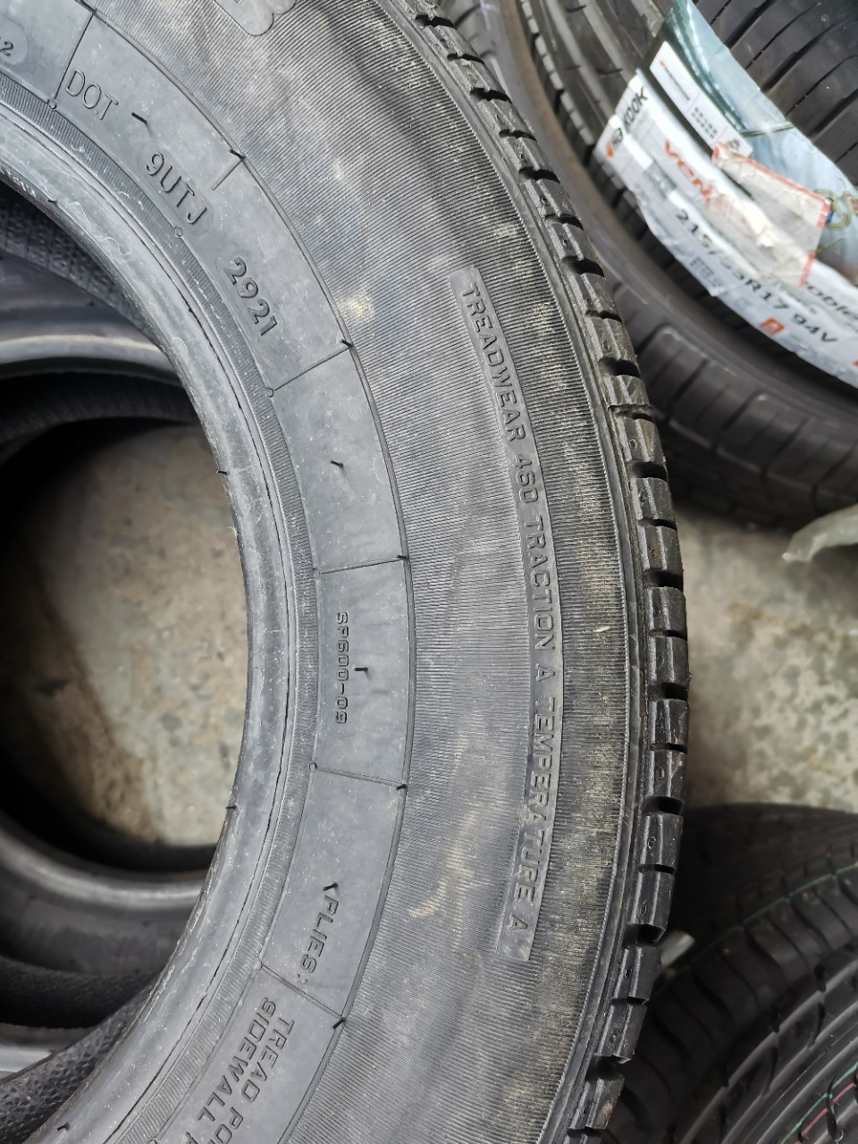 GITI Jiatong Tire 185/70R14 88H with Wuling Hongguang S Senya M80 Ono Sunshine 1857014