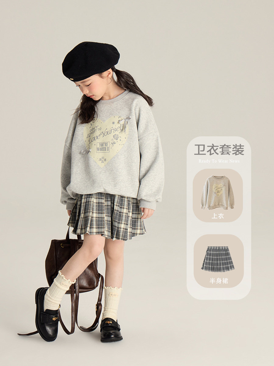 Cute autumn sweatshirt with bow with a round collar