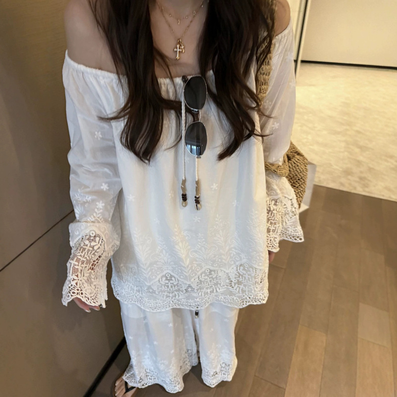 White Off-The-Shoulder Lace Top for Women, 2026 Summer New Style, Loose Lace Patchwork Off-Shoulder Shirt, Sun Protection Cover-Up White Off-The-Shoulder Lace Top for Women, 2026 Summer New Style, Loose Lace Patchwork Off-Shoulder Shirt, Sun Protection Cover-Up