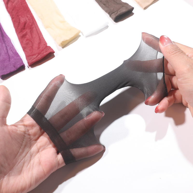 Silk stockings seamless jj sleeve for men, sexy ultra-thin aurora 640-needle high-density seamless shiny silky sleeve for fun Silk stockings seamless jj sleeve for men, sexy ultra-thin aurora 640-needle high-density seamless shiny silky sleeve for fun
