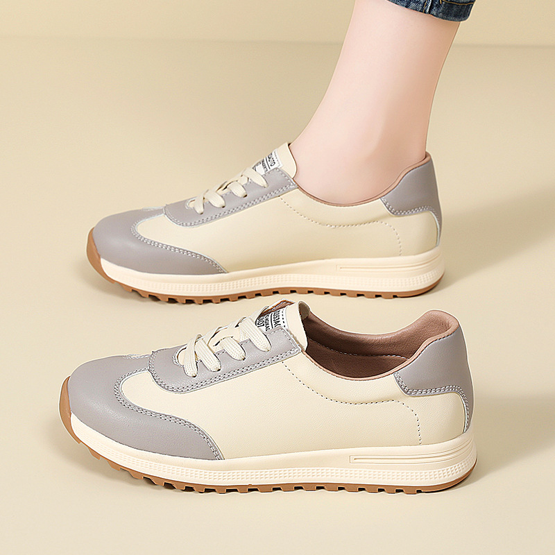 Fashionable universal breathable comfortable casual white sneakers