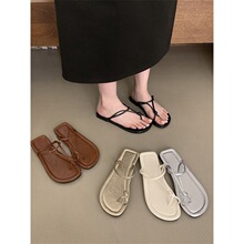 ������Ь��Ů�ļ��⴩2025�¿������ϊAֺ�A�_�A��ƽ��Ůʿ����Ь