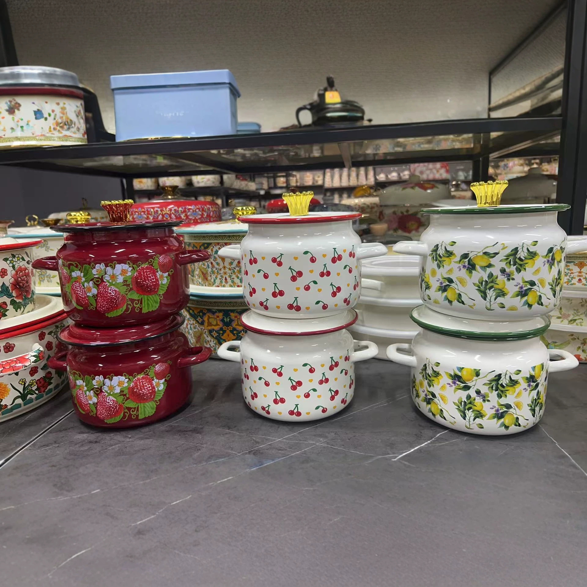 Thickened enamel milk pot with two handles, milk pot, soup pot, stew pot, household double-handled lard can, storage jar, chili jar