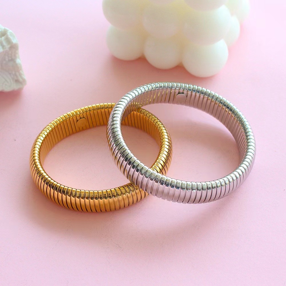 Pulsera elástica transfronteriza de acero inoxidable Pulsera chapada en oro de 18 quilates Joyería de elemento de calle para hombres y mujeres 10-12-16-20MM
