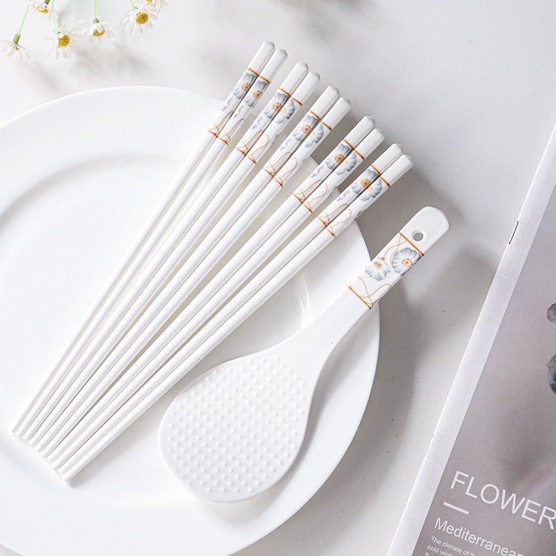 Ceramic Chopsticks Are Quiet and Good, No Paint, No Wax, Not Easy to Breed Bacteria, Microwave Oven Disinfection Cabinet, Dishwasher Suitable