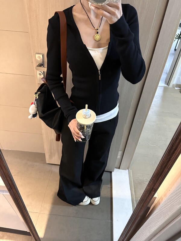 韩系黑色开衫假两件长袖T恤女早秋穿搭修身拉链显瘦纯欲薄款上衣|undefined
