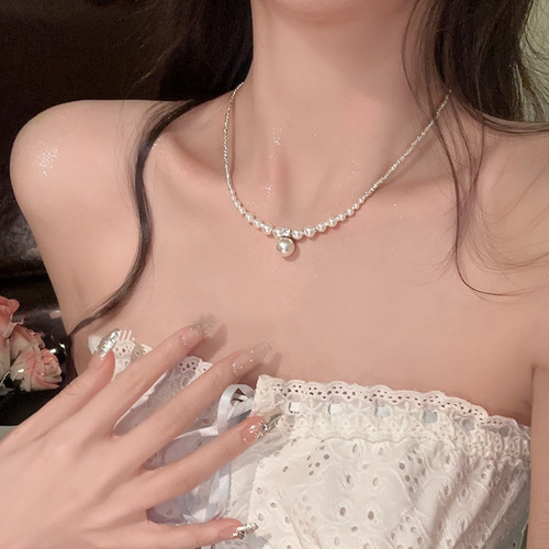 Diamond pendant necklace for women, lightweight, niche, high-end design, new arrival, choker, collarbone chain