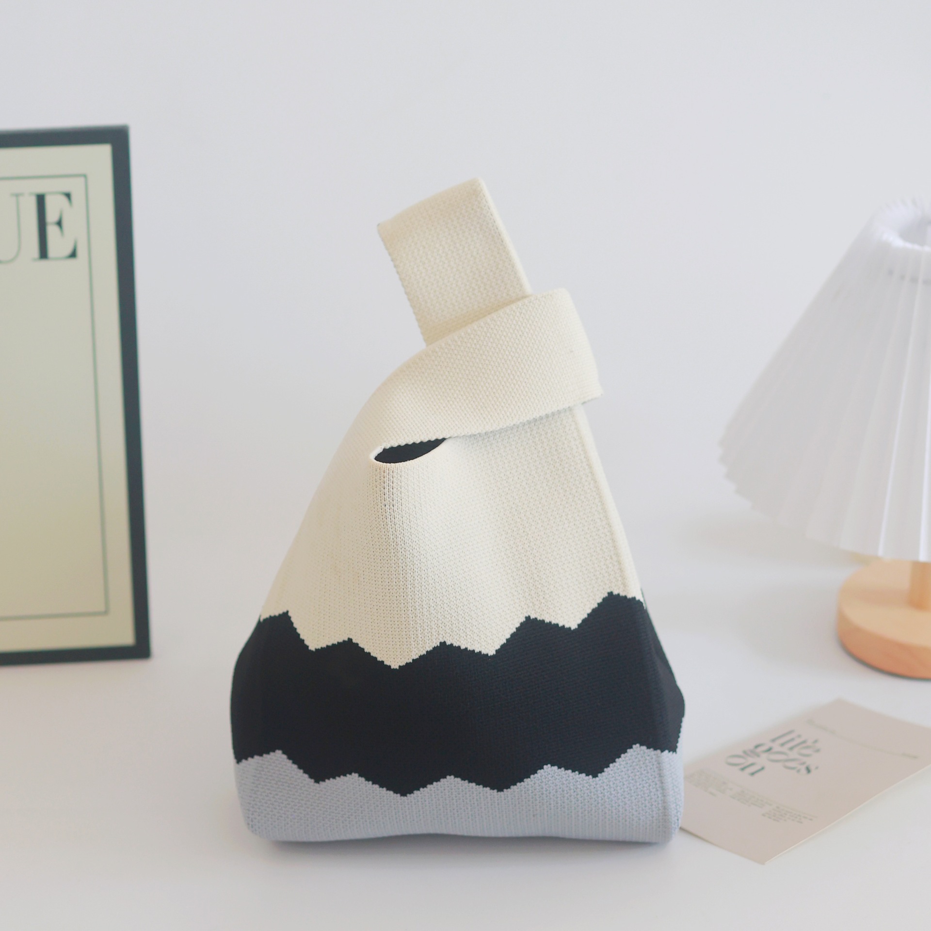 아이스크림 흑백