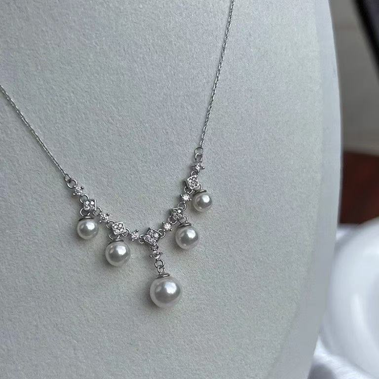 Collana con nappe e perle per donna girocollo elegante gioiello_voghion.com