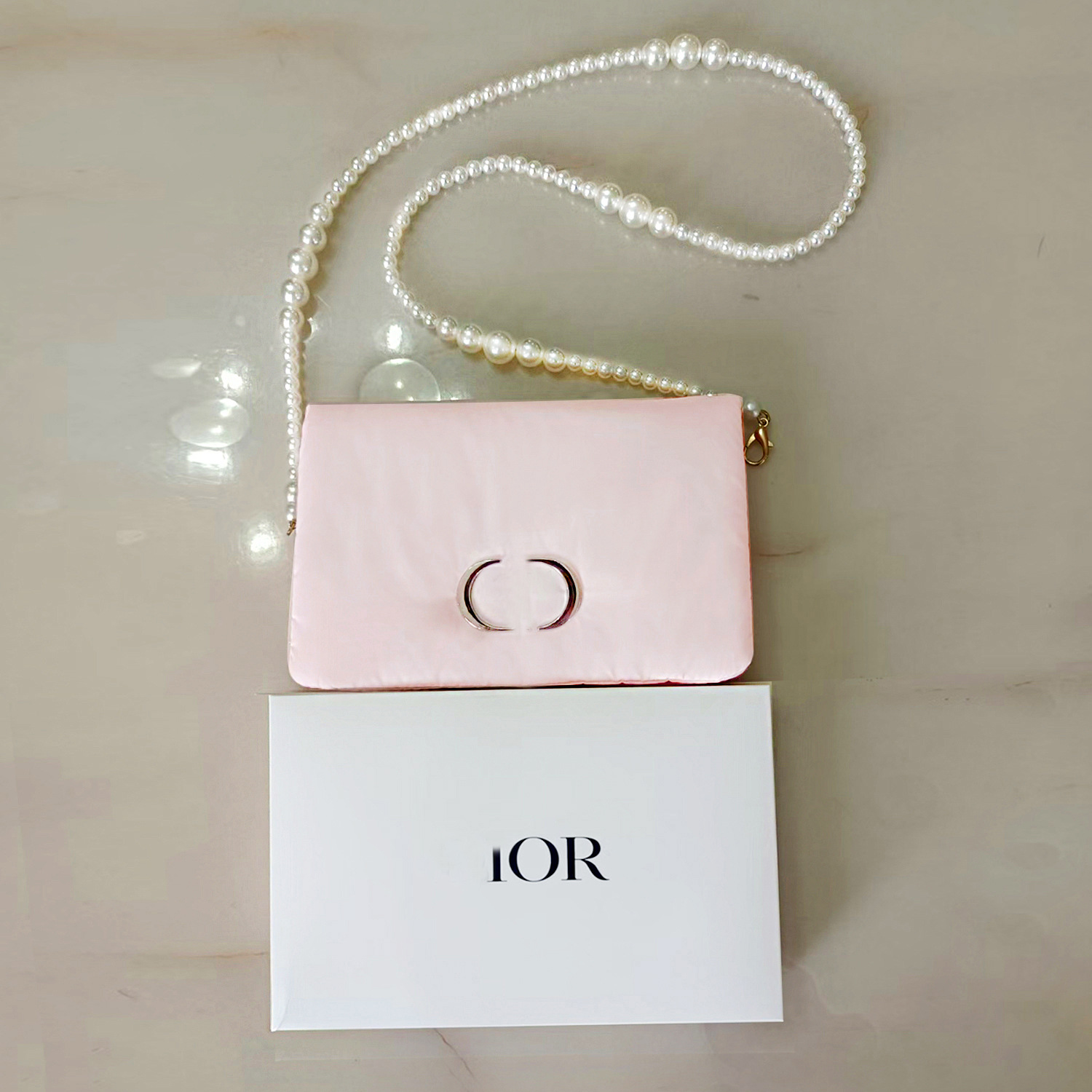 新型化粧バッグ国内ピンクコーナーセットは、宇宙綿の超ソフト感携帯化粧品収納バッグをはがした