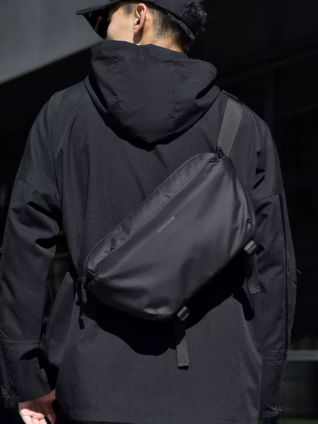 Cross-Border New Style Chest Bag for Men, New Cycling Functional Work Bag, Casual Commuting Work Shoulder Bag, Crossbody Bag for Men