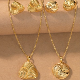 �羳�Ж|�ϰ�Ů�F��24k�S��������b�����Ʒӡ�������朶��h