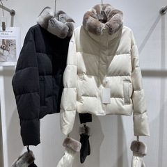 冬季新款必入简约鹅绒外套女2025濑兔毛领手套保暖面包羽绒服跨境