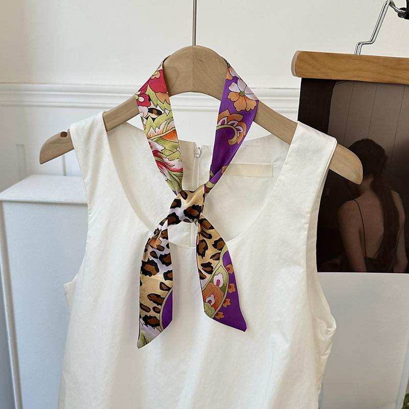 Pañuelo de seda, tira larga, sentido de alta gama, nuevo pañuelo de seda de imitación, pañuelo en la cabeza, cinturón para el cabello, bolso para el cabello atado, cinturón decorativo con serpentina