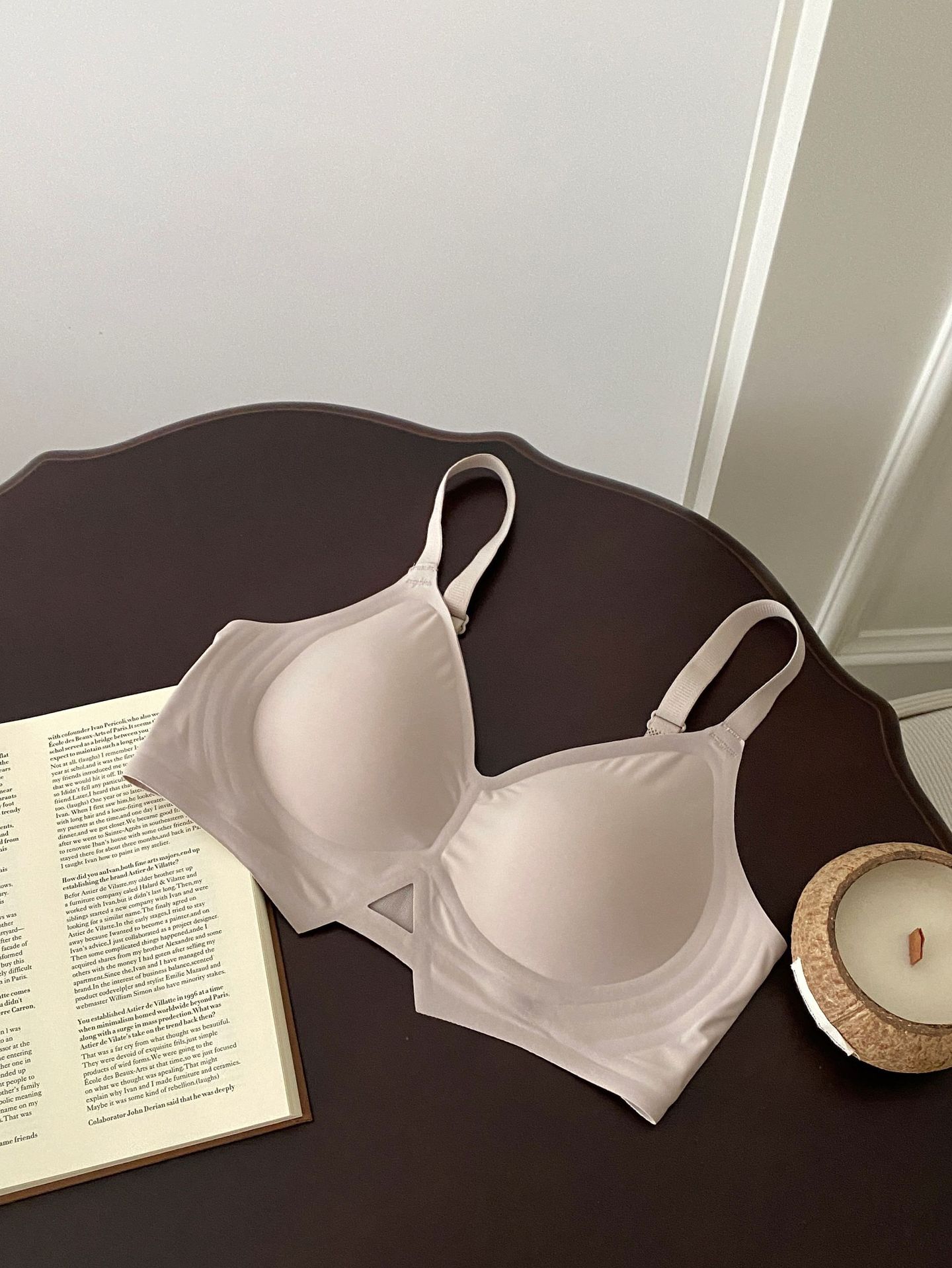 Ventas directas de fábrica comercio electrónico transfronterizo sudeste asiático Vietnam Tailandia ropa interior de mujer sin costuras lencería ligera sujetador de texto de niña