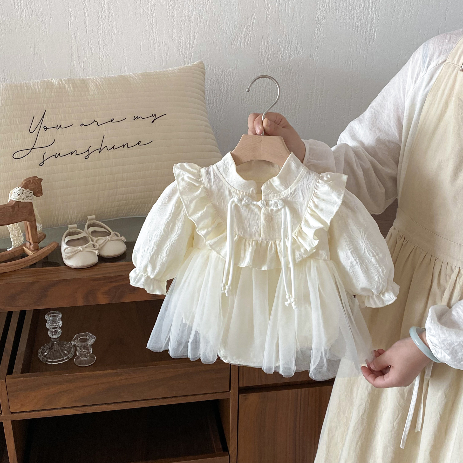 2025 Autumn Baby Girl Chinese Style Mesh Long Sleeve Romper Dress Sweet One-Year-Old Stylish Infant Romper