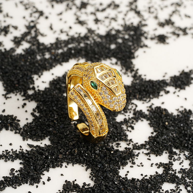 Anillo de oro antiguo de 18 quilates de galvanoplastia de oro de estilo europeo y americano, joyas de nicho para hombres y mujeres.