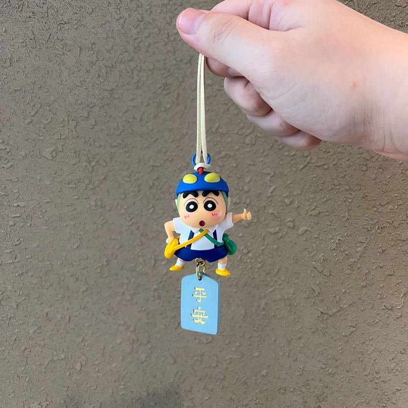 蜡笔小新可爱动漫同款正版公仔书包挂件创意礼品车载挂件后视镜|undefined