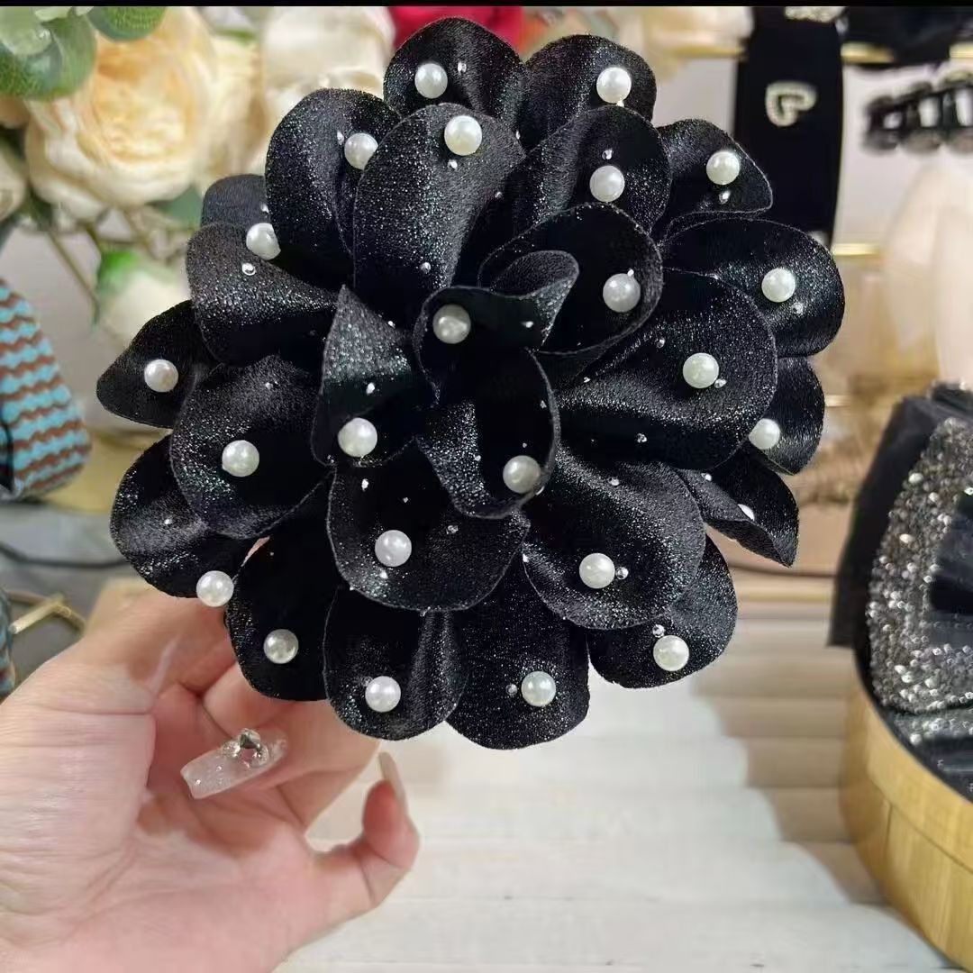 Women's Gender Elegant Women's Flower Cloth Pearl Hair Claws