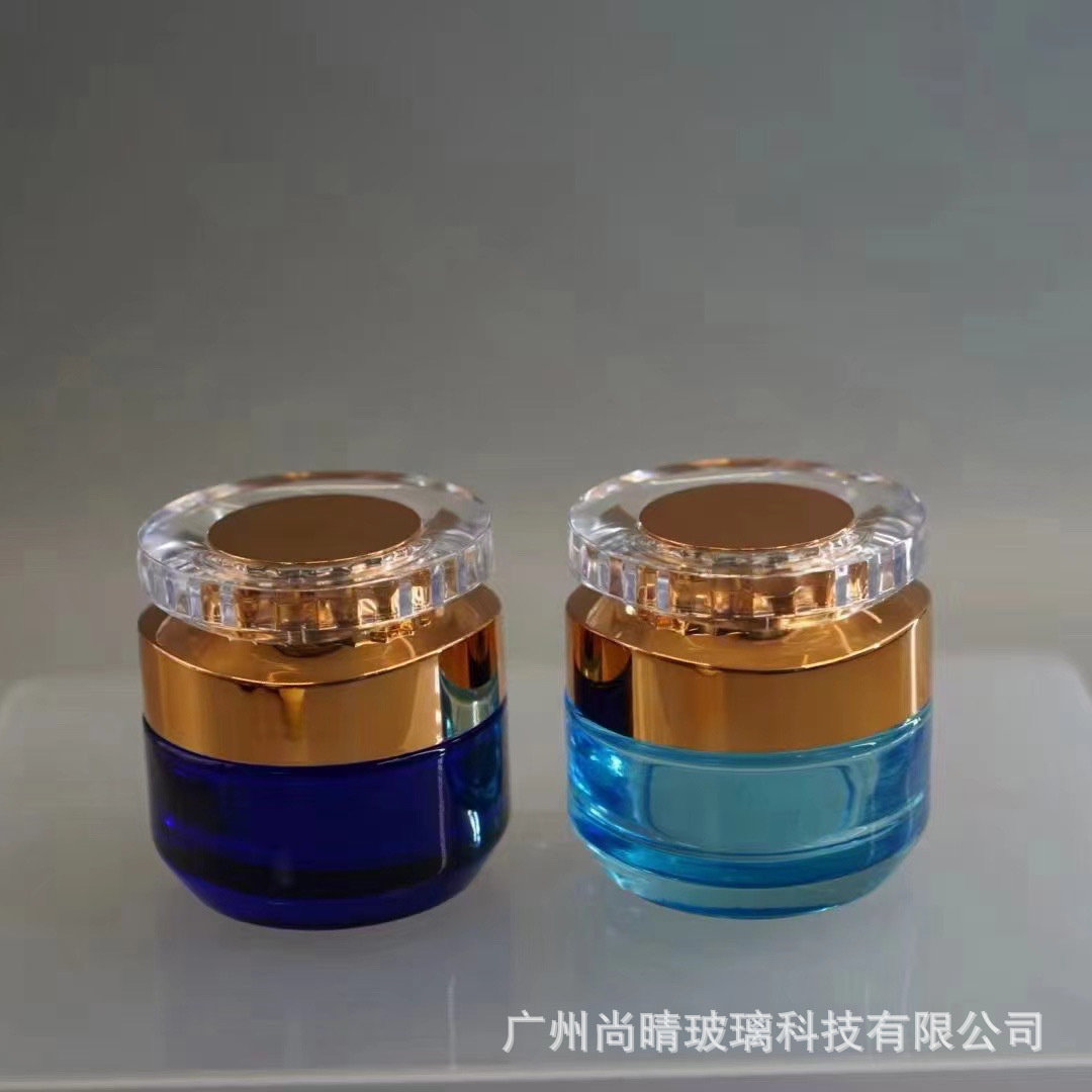 Tiktok popular corazón Sharp botella cosmética traje cosmético 50g/30g botella de crema botella de loción botella de vidrio