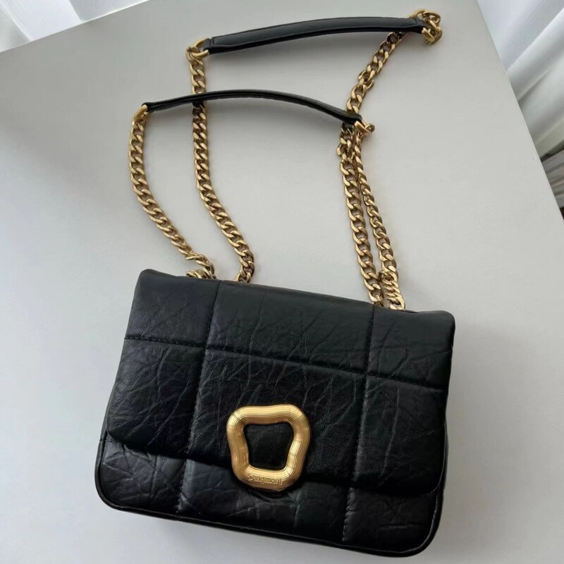 Chocolate Bag Series Wonton Lock Designer New Leather Crossbody Chain Small Square Bag