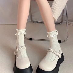 春の夏の薄い白いレースの中筒の靴下の王女の靴下の子供の日系の百合jkの靴下のロリータのアンドロメダの靴下