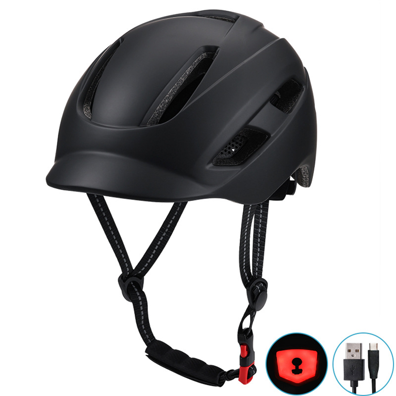 Transfronterizo nuevo casco integrado montar en bicicleta equipo casco hombres y mujeres tapa protectora casco con luz trasera