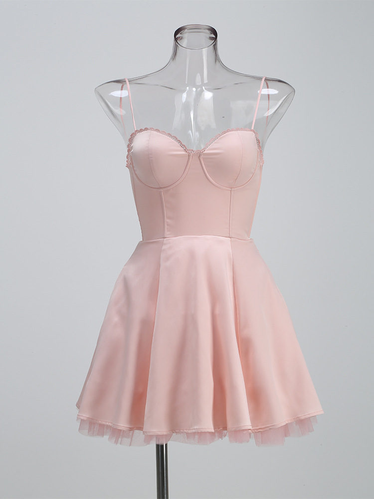 ChicShe ChicShe Robe mini d'été pour femme, sans bretelles, rembourrée, duveteuse, élégante et haut de gamme, doublée de maille._voghion.com