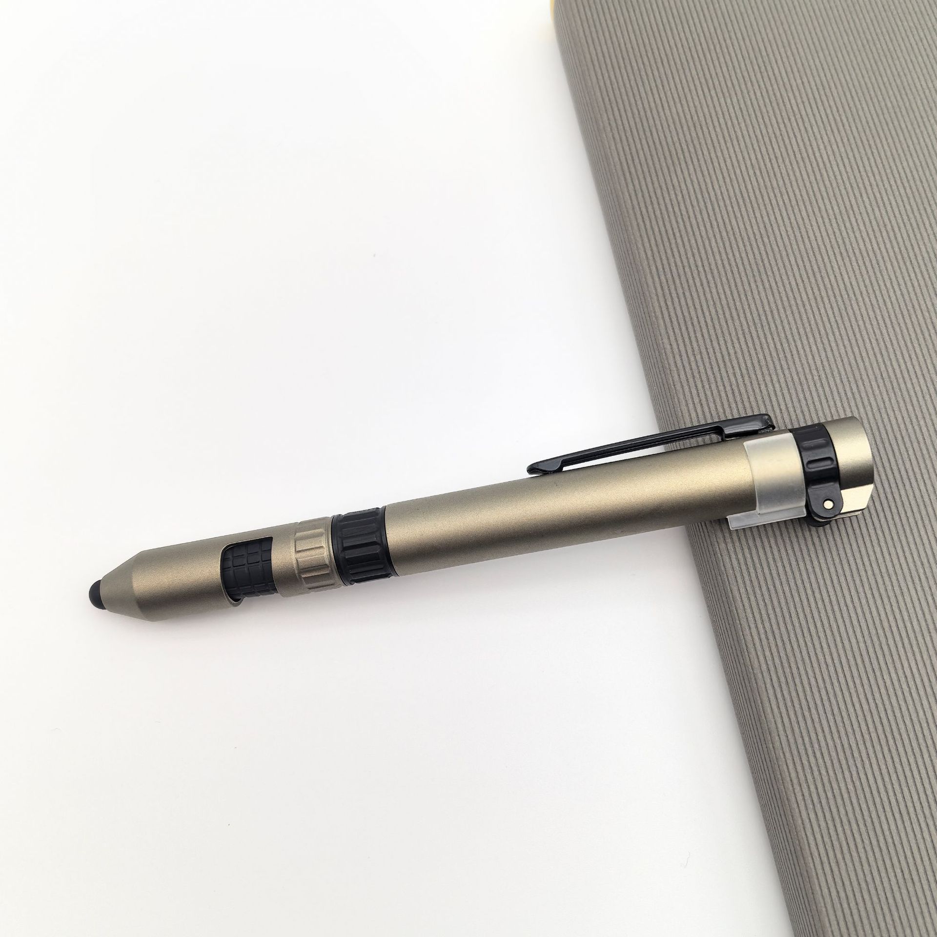 Compás creativa multifuncional seis en uno herramienta lápiz al por mayor