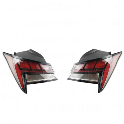 Digər kuzov və aksesuarlar – and right taillight housings