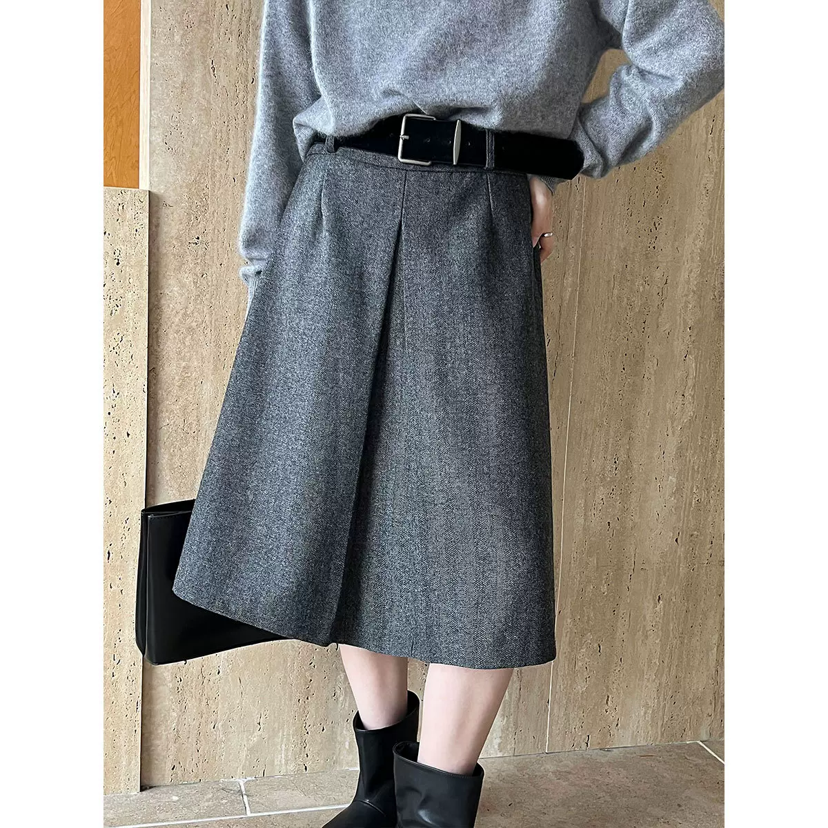 鹿西 韩系羊毛毛呢感显瘦半身裙女冬季新款高腰配腰带A字半裙1759