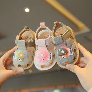 �ɐۿ�ͨ�냺�W��Ь͸�����������Ů������Ьһ�qܛ���׃��н�Ь