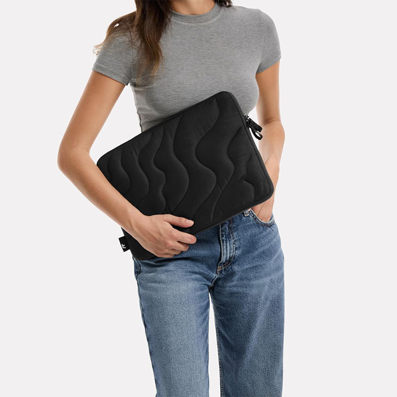 2025 Explosive Laptop Bag 14-inch Flat iPad Sleeve Storage Protective Case Niche Simple
